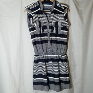 🎀 Navy blue and white striped romper